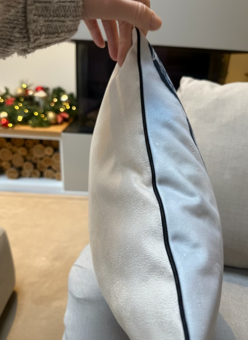 FOREST STAG VELVET CUSHION